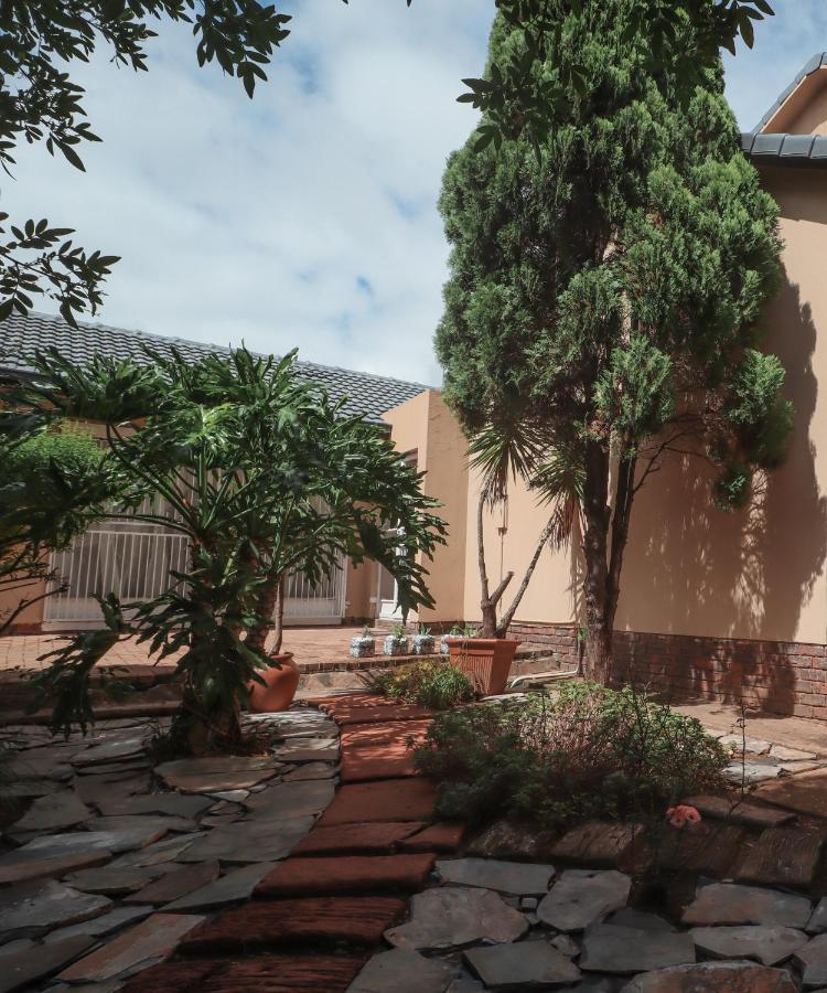 Menlyn Maine: The Exquisite Lunette Pretoria-Noord Eksteriør bilde